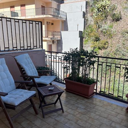 Apartamento La Casa Di Andrea Taormina Exterior foto